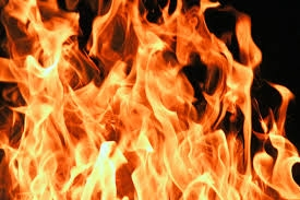 Un român și-a incendiat mașina pentru a încasa banii de la asigurare