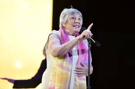 Cântăreața Helen Reddy a murit