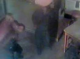 Bătaie cruntă în Vaslui: o femeie și 3 bărbați au ajuns în stare gravă la spital