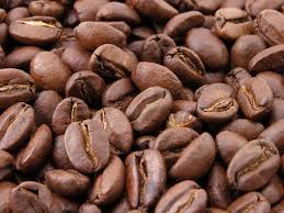 Ce se întâmplă dacă mănânci trei boabe de cafea zilnic. Efect INCREDIBIL, n-o să-ți vină să crezi