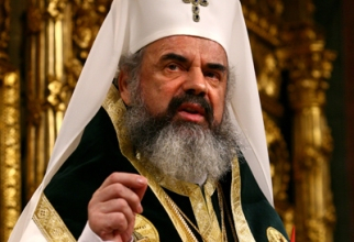 La ce oră începe slujba de Înviere în 2025? Sfânta Lumină se distribuie din toate bisericile ortodoxe!