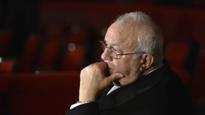  Alexandru Arșinel a ajuns pe masa de operație