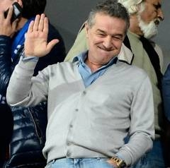 Toate detaliile iminentei plecari a lui Gnohere de la FCSB. Ce echipa i-a pus o oferta pe masa si care sunt pretentiile lui Gigi Becali 