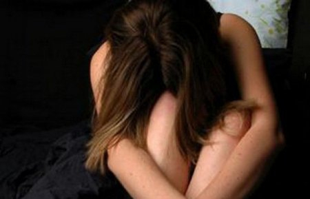 Avertismentul Consiliului Național al Elevilor: Hărțuirea sexuală este un fenomen des întânit, dar mușamalizat în școli