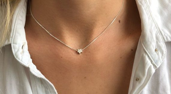 Colierele personalizate - cadoul ideal pentru mame, bunici şi soţii, de sărbători