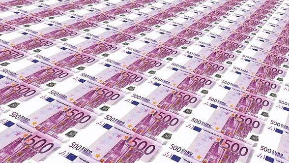 Datoria externă totală a României a crescut în primele cinci luni cu 4,557 miliarde euro, până la 209,450 miliarde euro, potrivit BNR