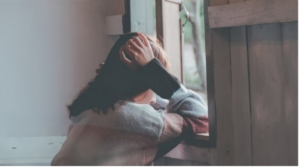 Minora bătută cu biciul a fost luată în grija Protecţiei Copilului Suceava