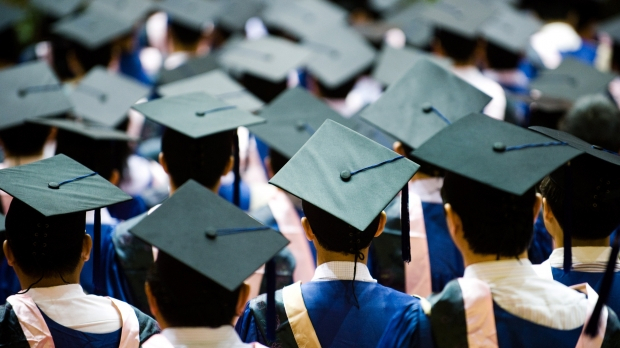 „Studenții nu pot fi constrânși să participe la mai mult de 8 ore pe zi de activități didactice”