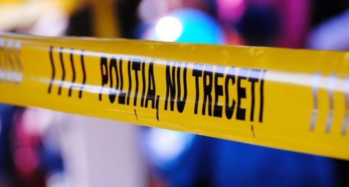 Crimă înfiorătoare - și-a ucis soția și a ținut-o în casă până a putrezit