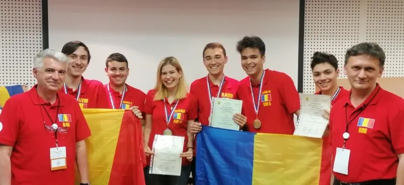 Șase medalii a obținut lotul olimpic de matematică al României și locul I pe echipe la Olimpiada Balcanică pentru seniori, desfășurată în Cipru