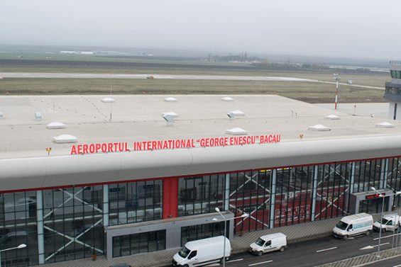  S-a redeschis aeroportul din Bacău. Investiția a costat 35 de milioane de euro