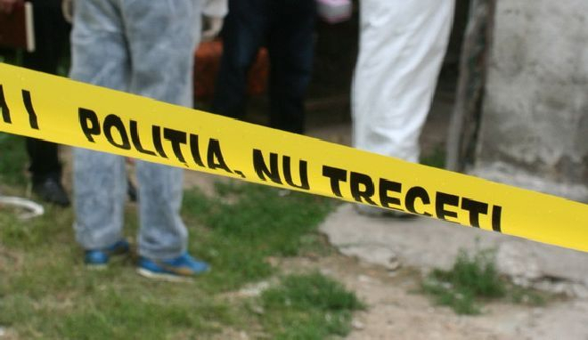 Un bărbat din Neamţ a anunţat la Poliție că şi-a ucis mama