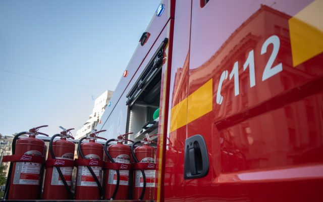 Autobuz în flăcări, la Bacău