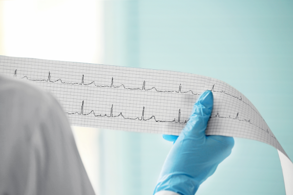 5 motive pentru care trebuie să apelezi la un medic cardiolog pediatru
