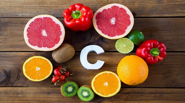 O doză prea mare de vitamina C poate fi periculoasă. Ce efecte are