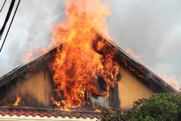 Iute la mânie, un vasluian a incendiat locuinţa unor necunoscuţi
