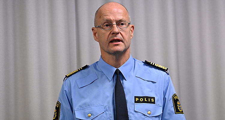 Şeful poliţiei din Stockholm a fost găsit mort în casă
