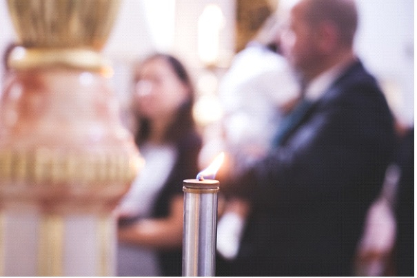 Iată cum alegi trusoul de botez pentru o nouă viață în familia ta