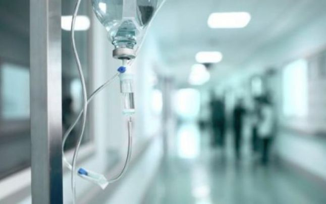 Ce riscă medicul și asistenta care au făcut sex lângă bolnavii de COVID. Cine i-a reclamat