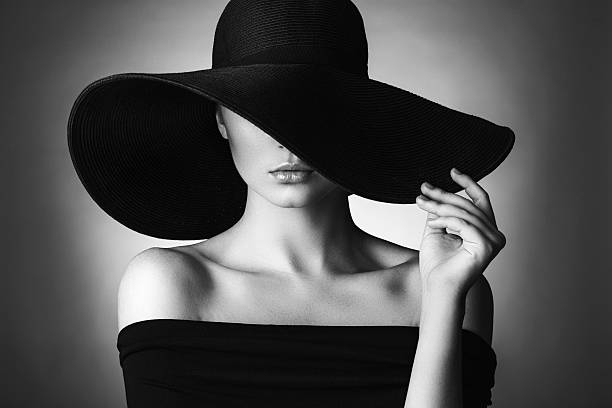  Pălăria, de la tradiție la trend global. Cum a redevenit un accesoriu profitabil în industria modei
