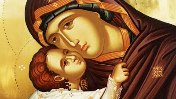 Adormirea Maicii Domnului sau Sfânta Maria Mare, una dintre cele mai mari sărbători. Tradiții, obiceiuri și superstiții