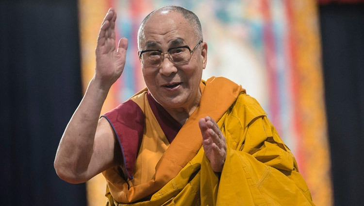 Rugăciunea lui DALAI LAMA menită să oprească răspândirea coronavirusului / MANTRA care oprește epidemia
