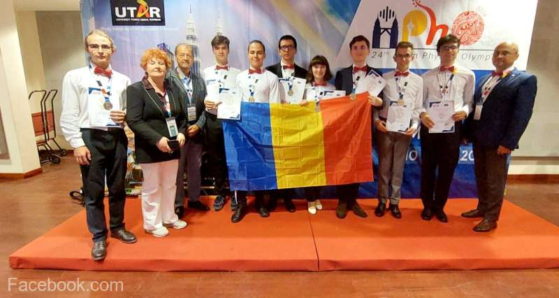 Elevii români au obţinut cinci medalii de aur, două medalii de argint şi o menţiune de onoare la Olimpiada Asiatică de Fizică