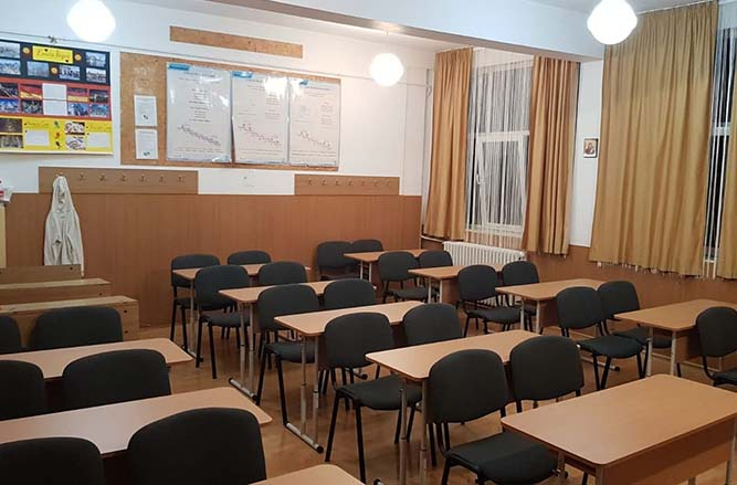 Recomandările Ministerului Sănătății privind igiena în școli, în contextul pandemiei COVID și al apropierii sezonului gripal: Spălarea frecventă a mâinilor, aerisirea claselor sau inspecția vizuală a elevilor la prima oră de curs