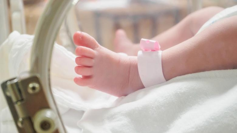Lista numelor interzise prin lege: de ce nu ai voie să-ți numești copilul așa