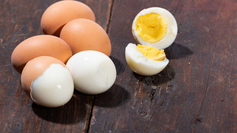 Ai obiceiul să gătești pentru mai multe zile și apoi să reîncălzești mâncarea? Uite ce alimente nu trebuie să le reîncălzești niciodată!