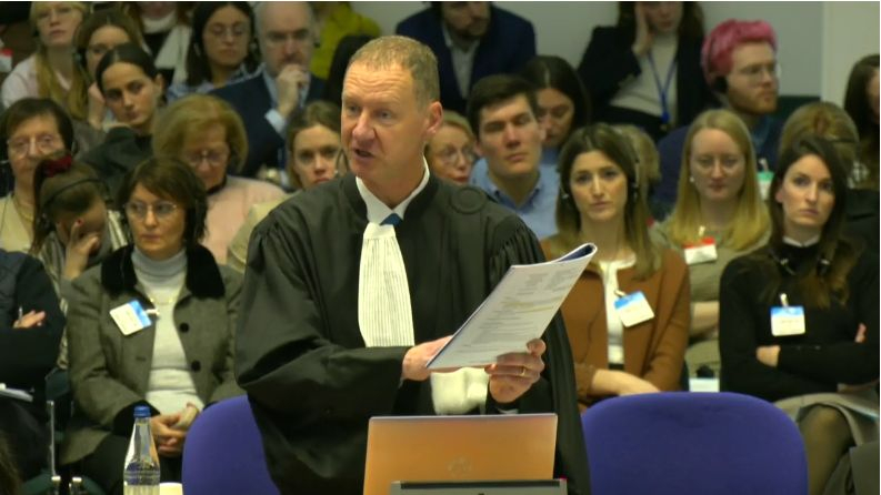 Spania, condamnată la CEDO după ce o membră a Martorilor lui Iehova a primit transfuzii împotriva voinţei sale