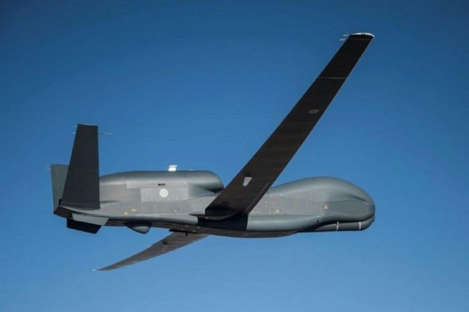  Bacău * O dronă americană a survolat județul
