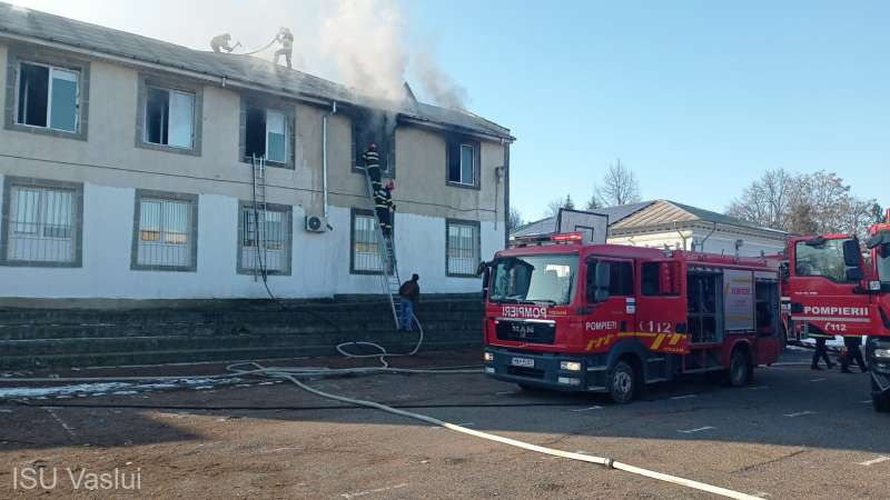 Incendiu la un colegiu important din Bârlad