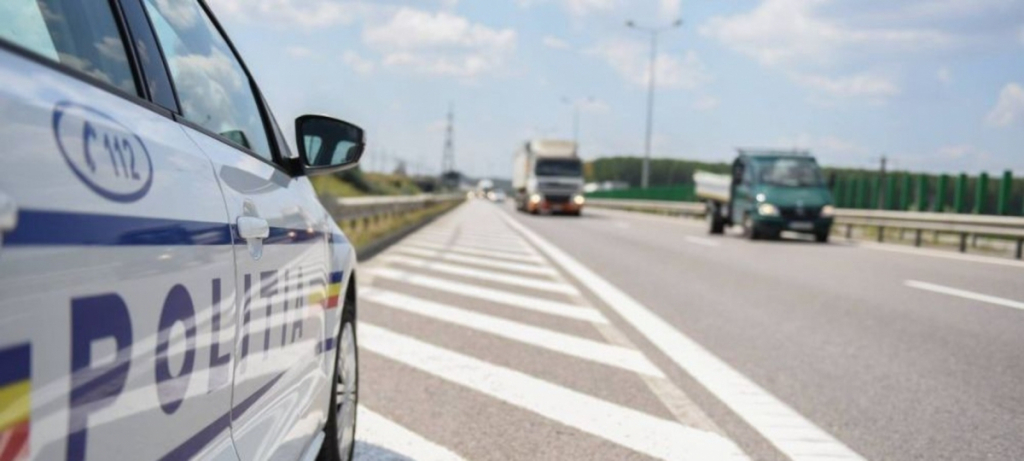 Un șofer a reușit să-i uimească până și pe polițiști: Rupt de beat, făcea depășiri pe contrasens