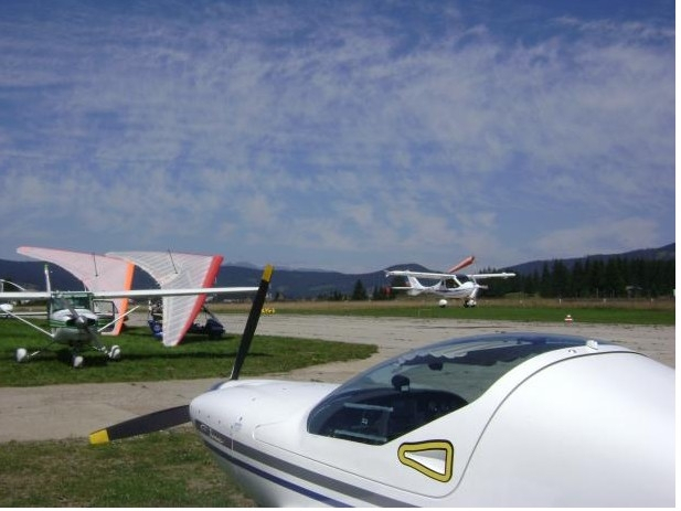 Aerodrom pentru avioanele mici, una din priorităţile şefului CJ Suceava
