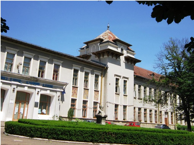 Învățătorii se vor putea titulariza în sistem doar după ce termină studiile superioare