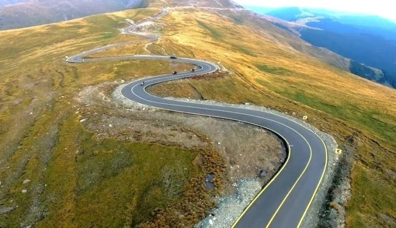 Adio, Transfăgărășan și Transalpina! Cel mai atractiv traseu pentru cei care vor să vadă sălbăticia României este Transapuseana, aflat prin Munții Trascău și Metaliferi