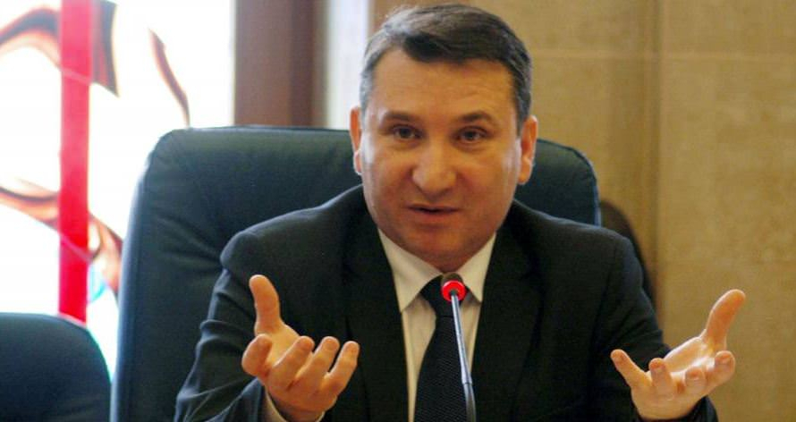  Fostul primar al Bacăului contestă decizia în baza căreia a făcut pușcărie