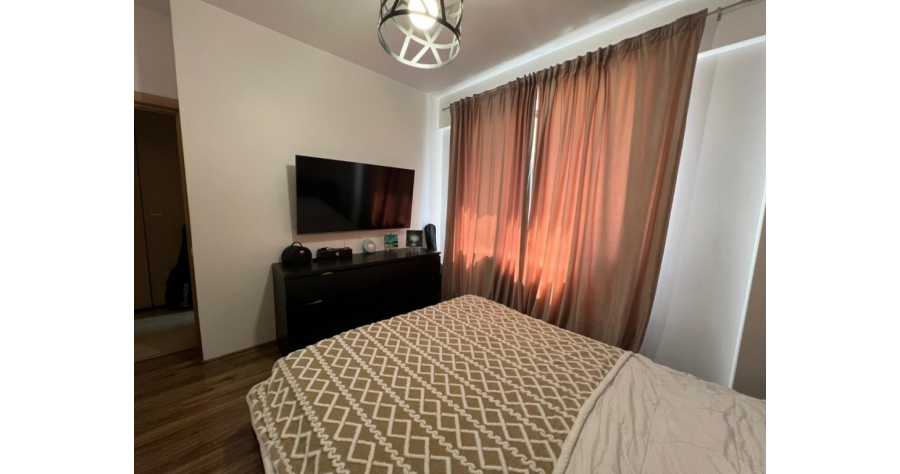 Apartament spatios 3 camere