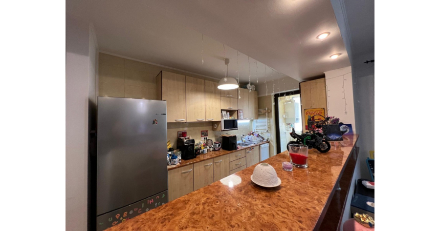 Apartament spatios 3 camere