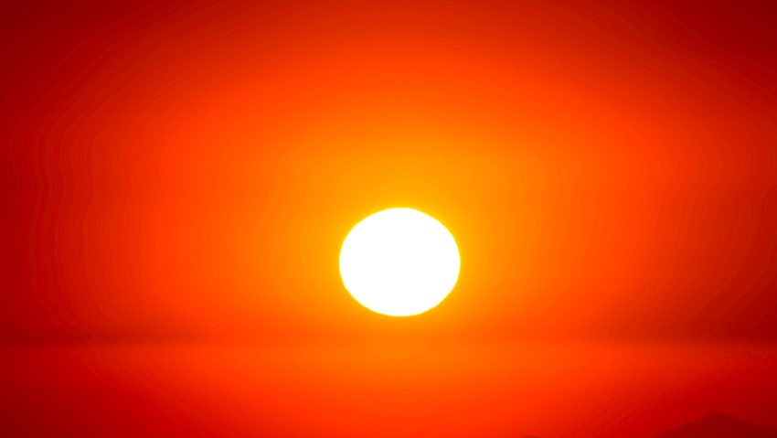 Arde sudul țării! Meteorologii au emis Cod roșu de caniculă