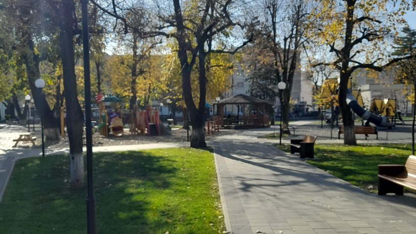 Parc de un milion de euro la Moinești