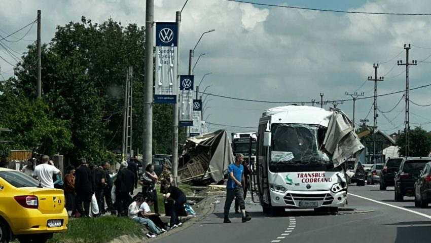 Grav accident la Lețcani. O femeie a necesitat amputarea unui braț. Șapte victime cu traume severe