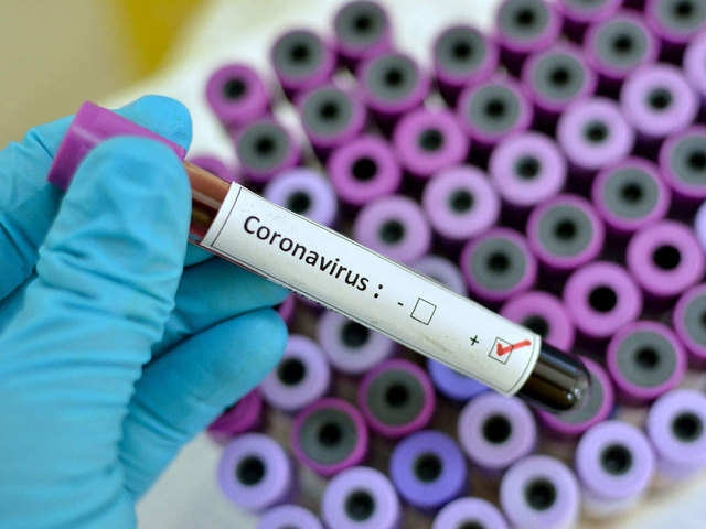 Amendă de 10.000 de lei pentru un suspect purtător de coronavirus