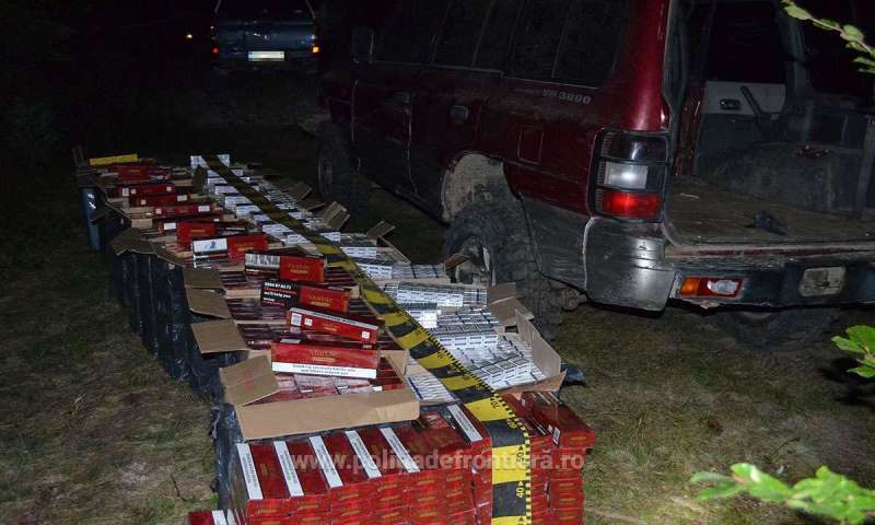 Peste 60.000 de țigări de contrabandă, ascunse într-un sat din Neamț