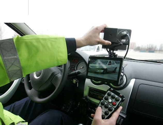 Un vitezoman din Vaslui, prins cu peste 170km/h