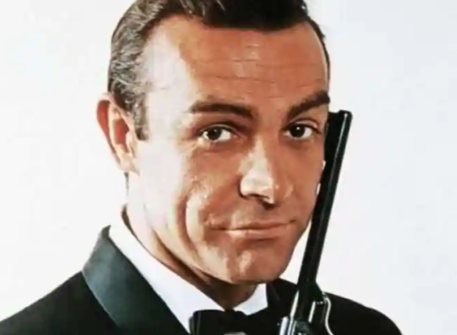 FOTO/VIDEO - Pistolul lui Sean Connery din celebra serie James Bond va fi vândut la licitație