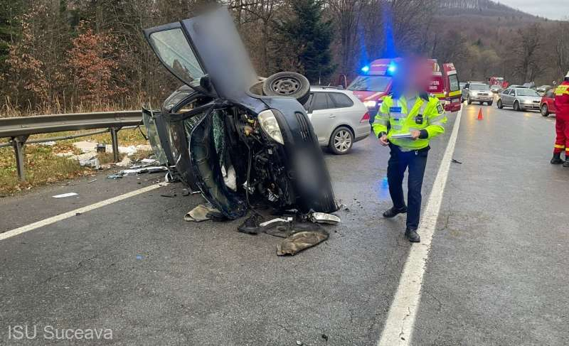 Accident grav la Suceava. Patru persoane au fost rănite