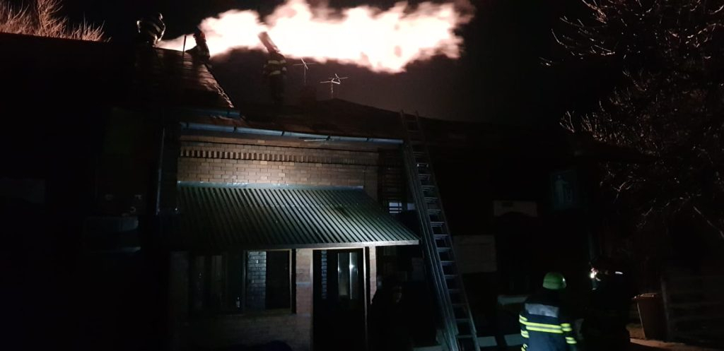 Incendiu la gara din Balteni