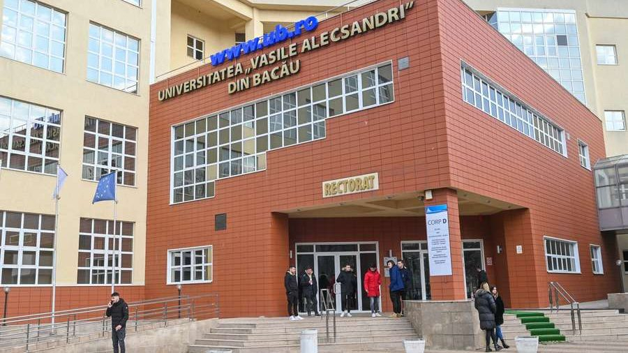 Începe admiterea la Universitatea „Vasile Alecsandri” din Bacău